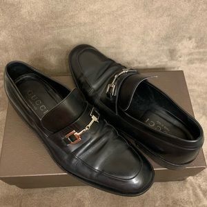 Gucci silver horsebit black leather loafers